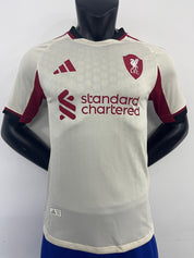 LIVERPOOL UITSHIRTEN 25/26