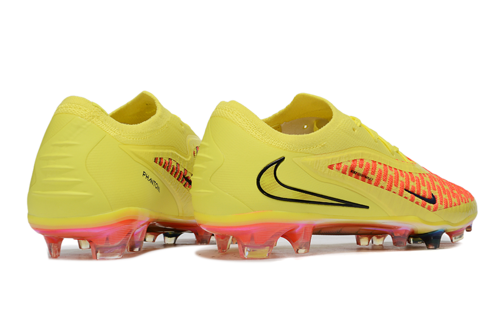 PHANTOM 6 LOW CUT FG GEEL ORANJE