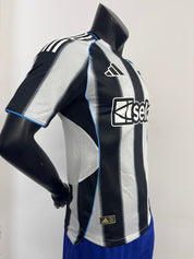NEWCASTLE THUIS 25/26